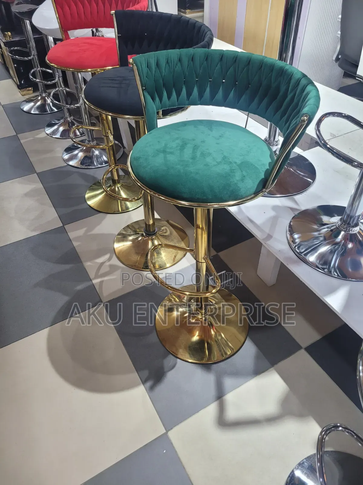 Luxury Office, Saloon, Studio, Bar, Church, Canteen Chairs