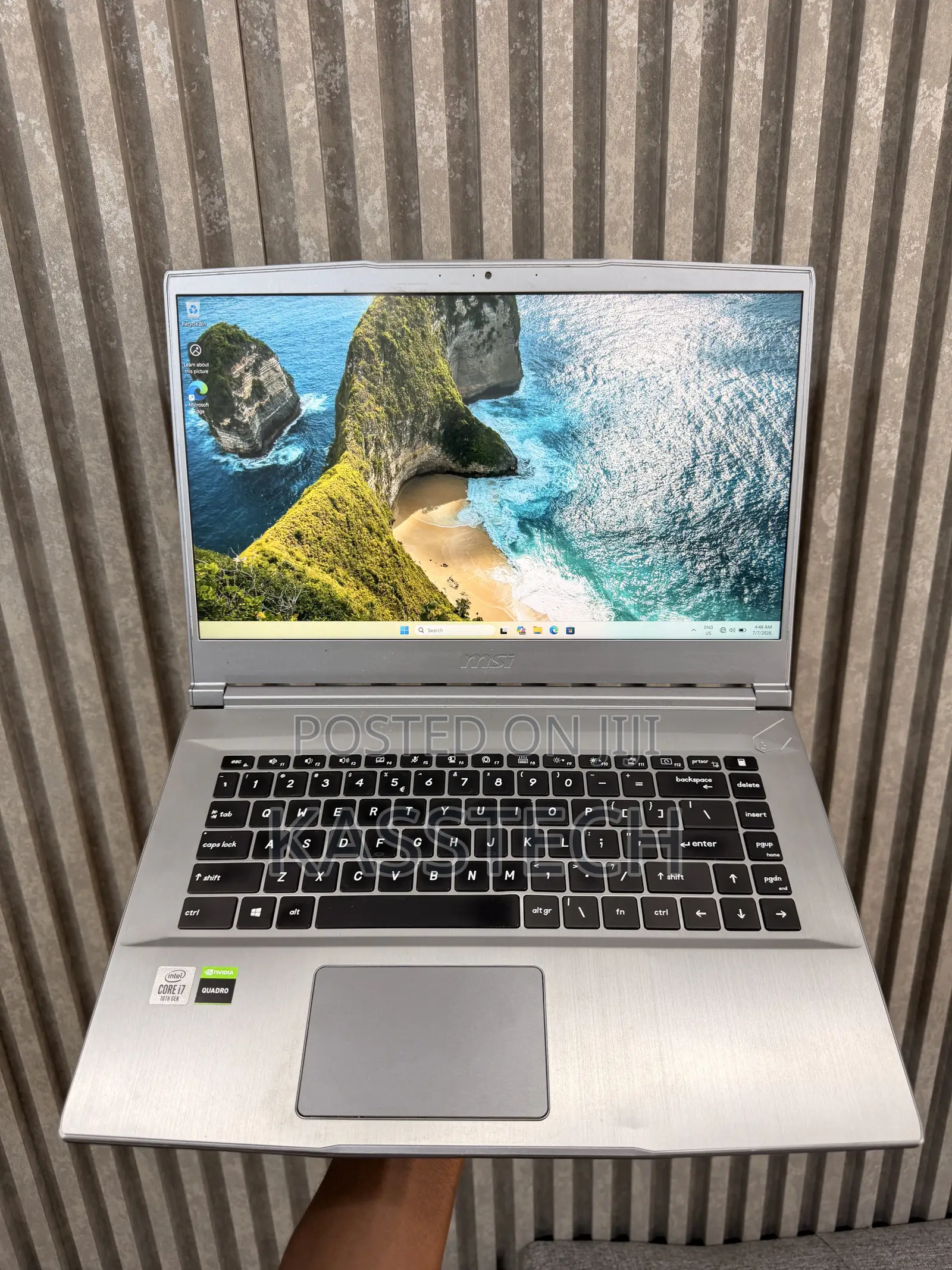 Laptop MSI 16GB Intel Core i7 SSD 512GB