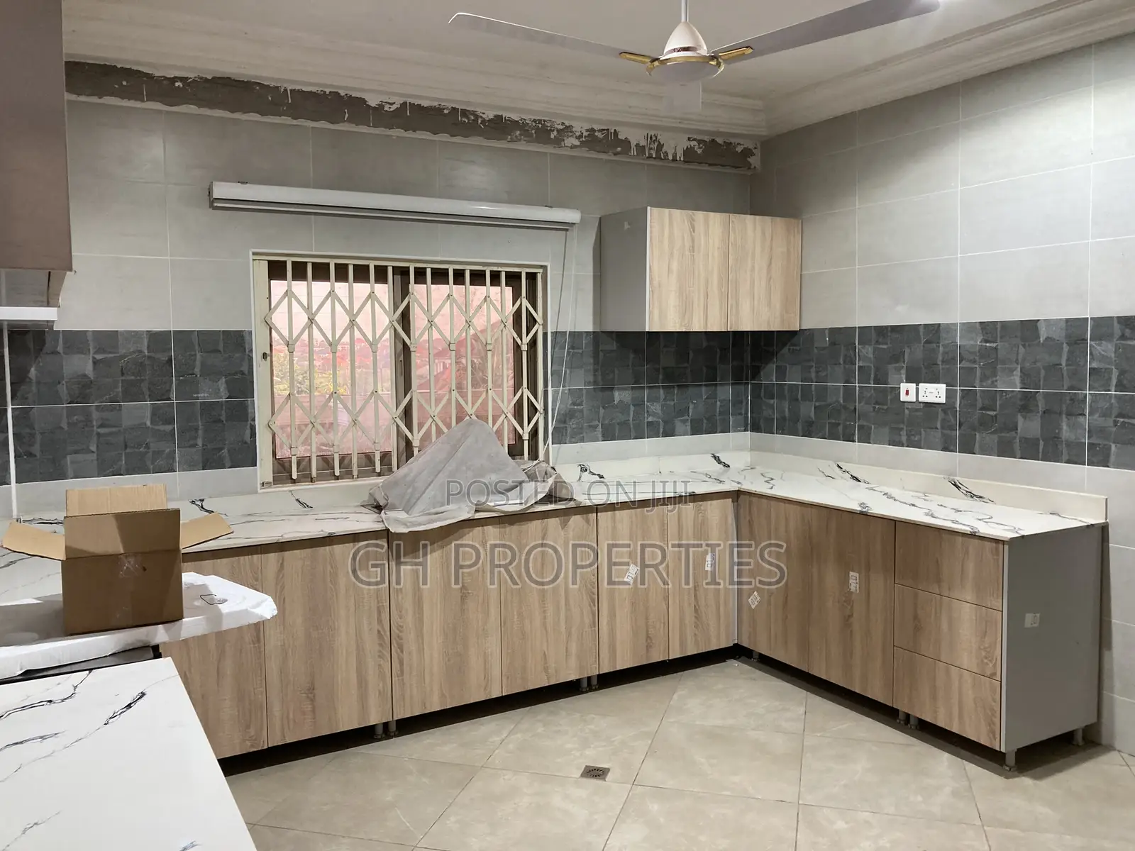 2bdrm Apartment in Daban., Kumasi Metropolitan for rent