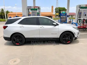 Chevrolet Equinox RS 2024 Silver