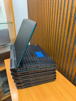 Laptop Alienware 17 R5 16GB Intel Core i9 SSD 512GB