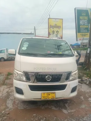 Nissan Caravan (Urvan) 2012 White