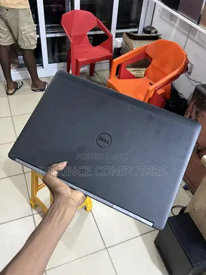 Laptop Dell Precision 7720 32GB Intel Core i7 HDD 1T
