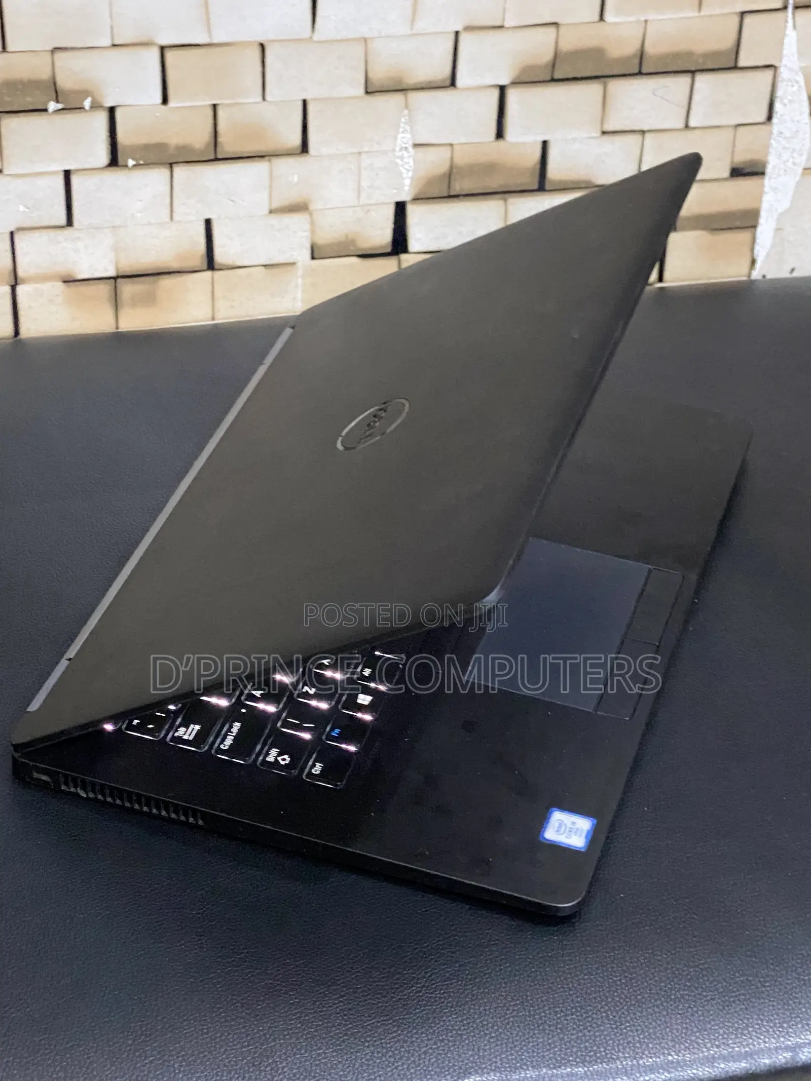 Laptop Dell Latitude 14 E7470 8GB Intel Core i7 SSD 256GB