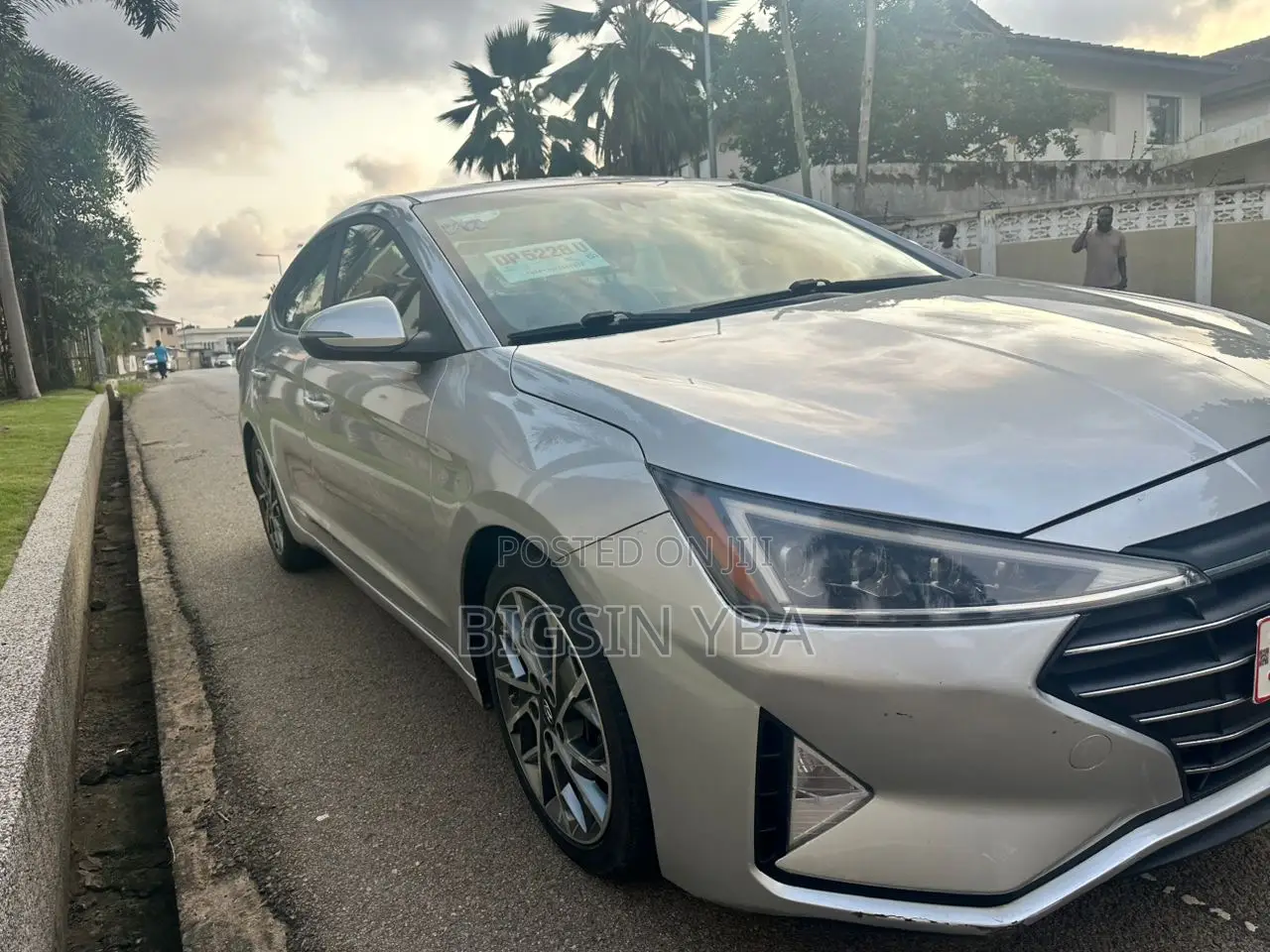 Hyundai Elantra Limited 2019 Gray