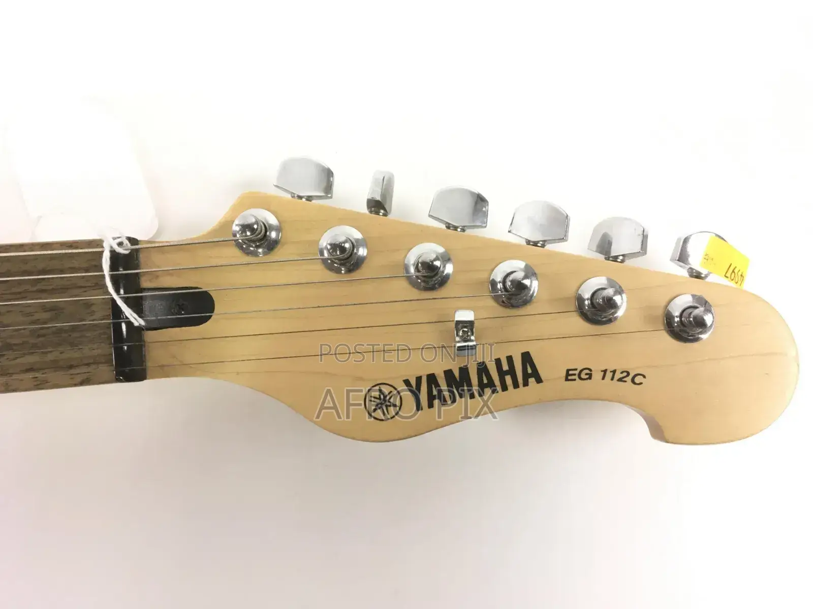 Yamaha Eg 112c