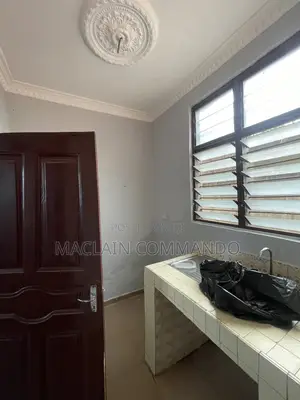 2bdrm Apartment in Penny, Tsui-Bleoo for rent