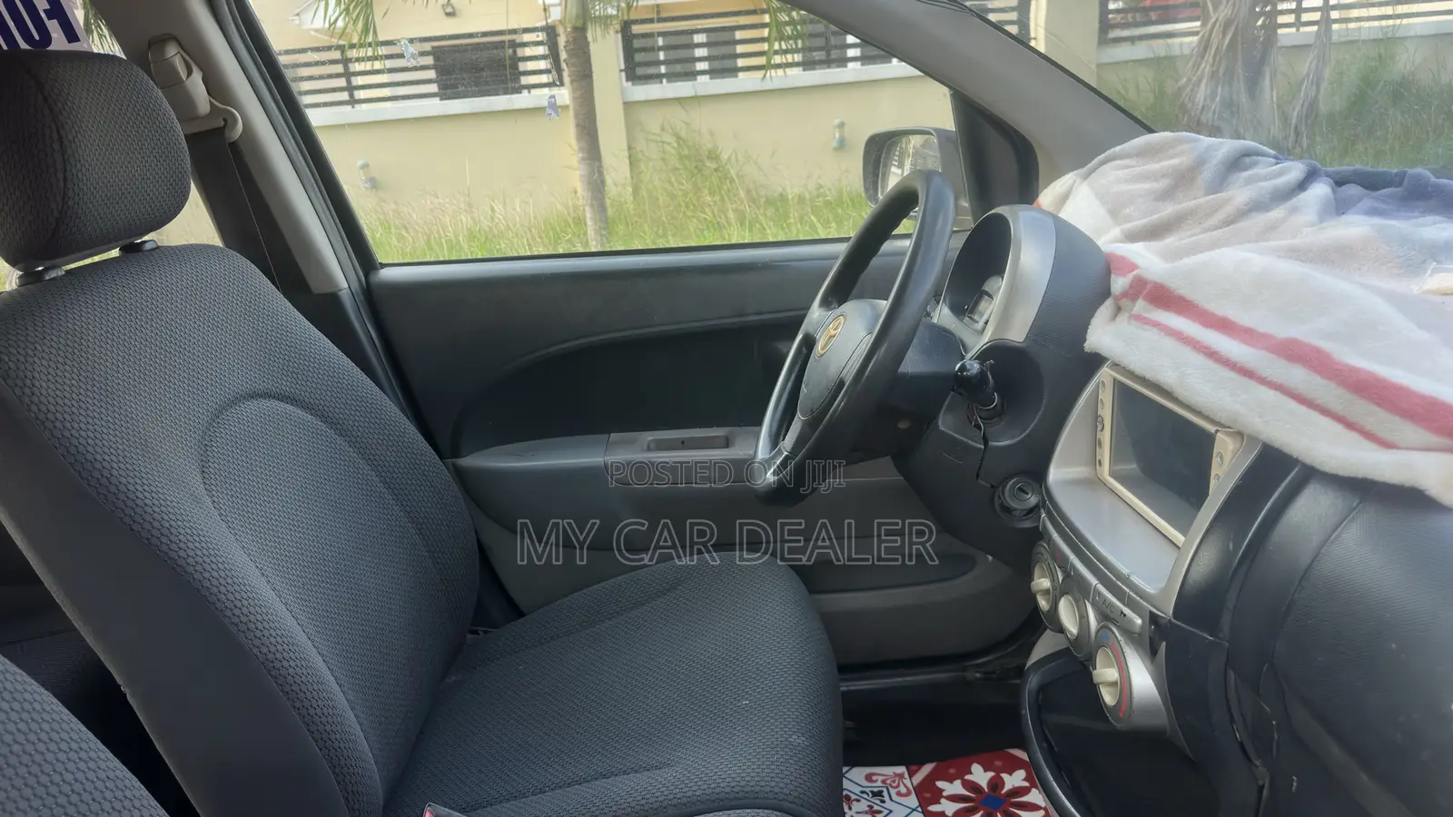 Toyota Passo 1.0 FWD 2010 Black
