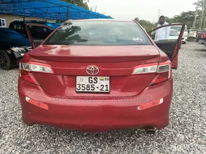 Toyota Camry 2013 Red
