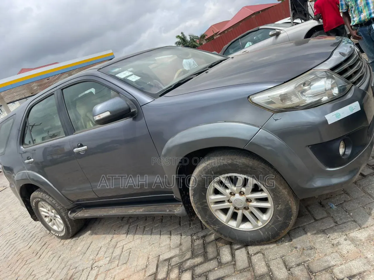 Toyota Fortuner 2012 Gray