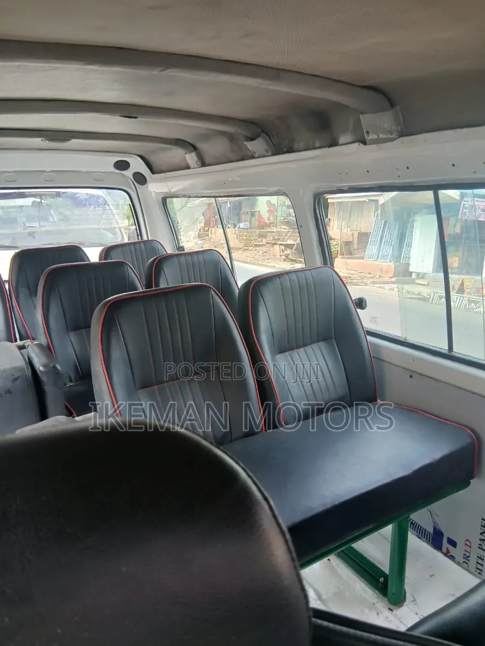 Hyundai H-100 2004 White