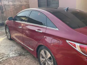 Hyundai Sonata Hybrid 2013 Red