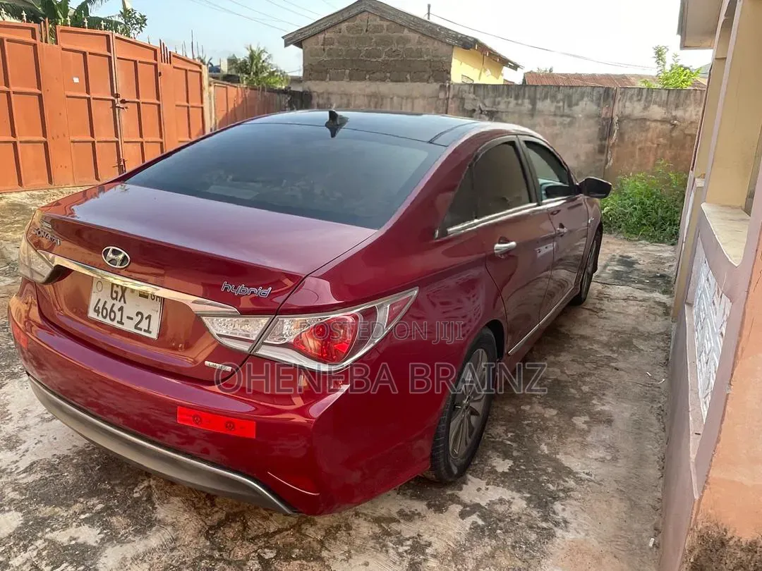 Hyundai Sonata Hybrid 2013 Red