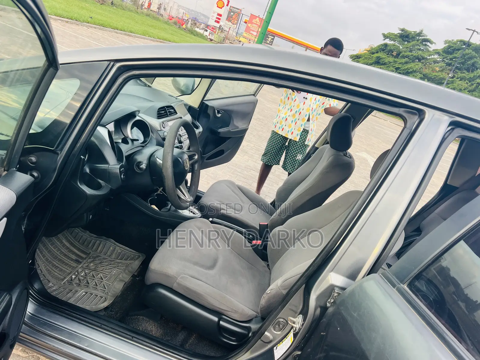 Honda Fit 2012 Gray