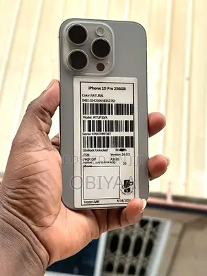 New Apple iPhone 15 Pro 128 GB Silver