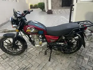 Royal RY125 2026 Red
