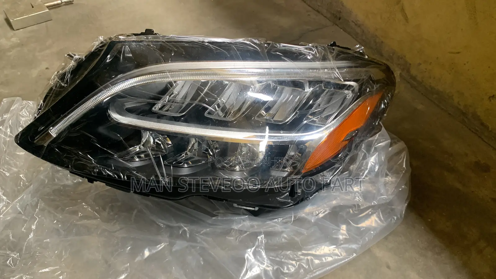 Mercedes Benz C300 2018-2022 Headlights Pair Led Original