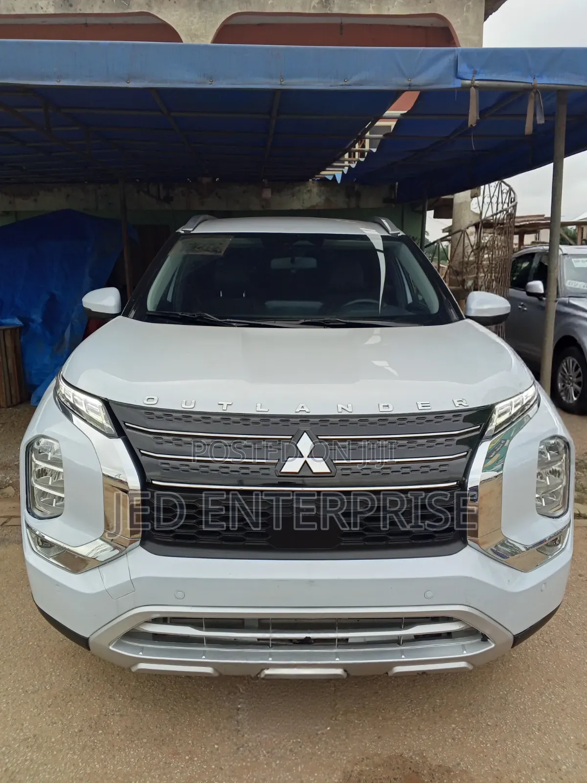 Mitsubishi Outlander 2024 Pearl