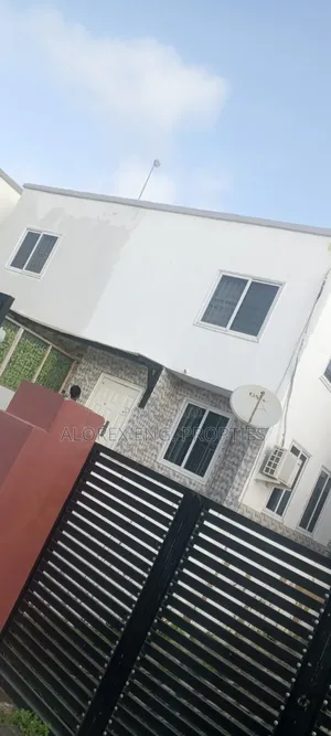 2bdrm Duplex in Oyarifa, Pentecost for sale