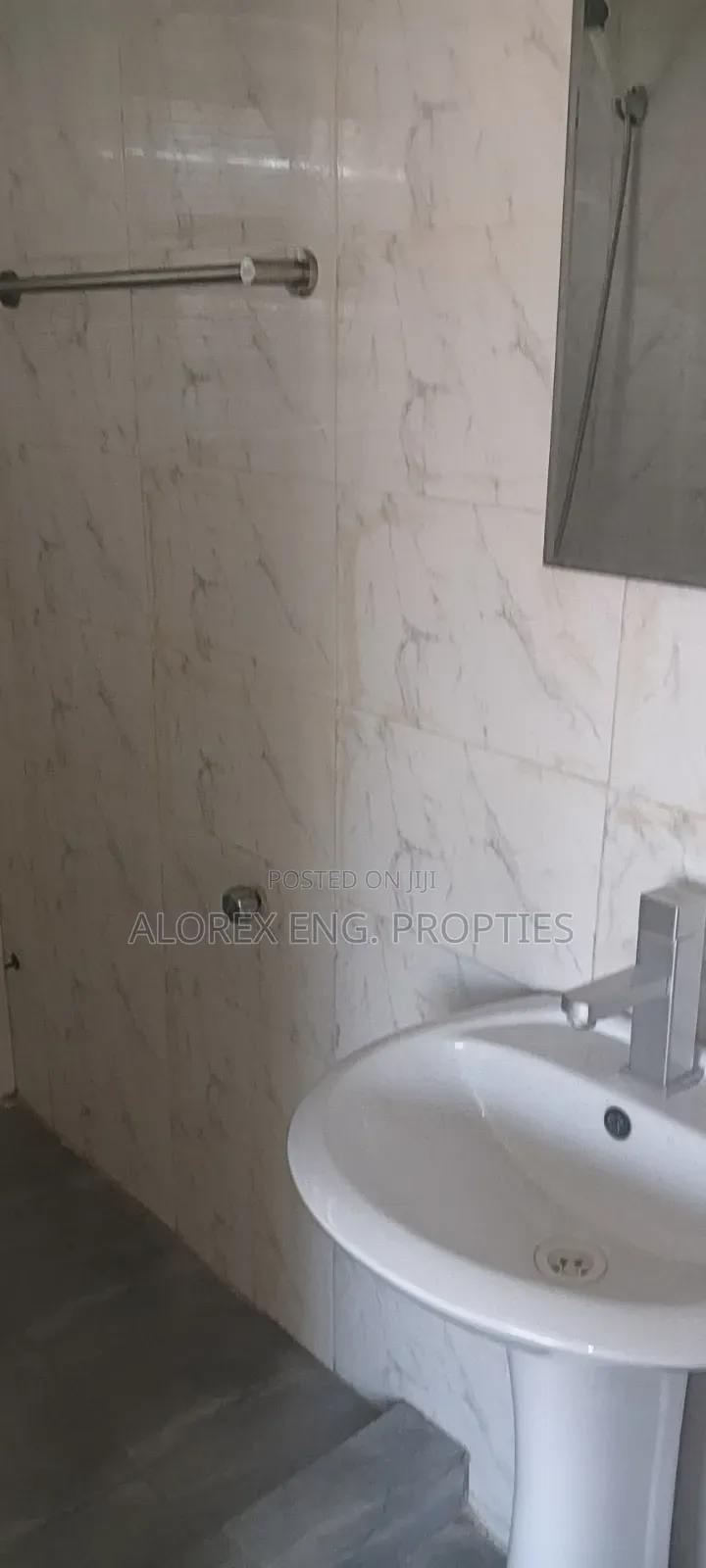 2bdrm Duplex in Oyarifa, Pentecost for sale