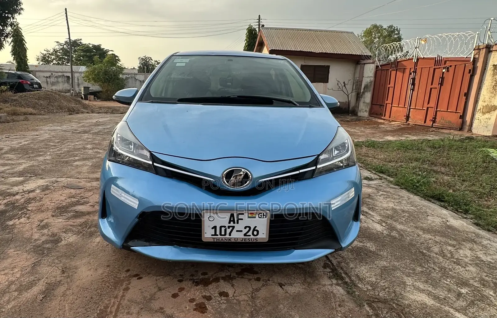 Toyota Vitz 1.3 FWD 5dr 2015