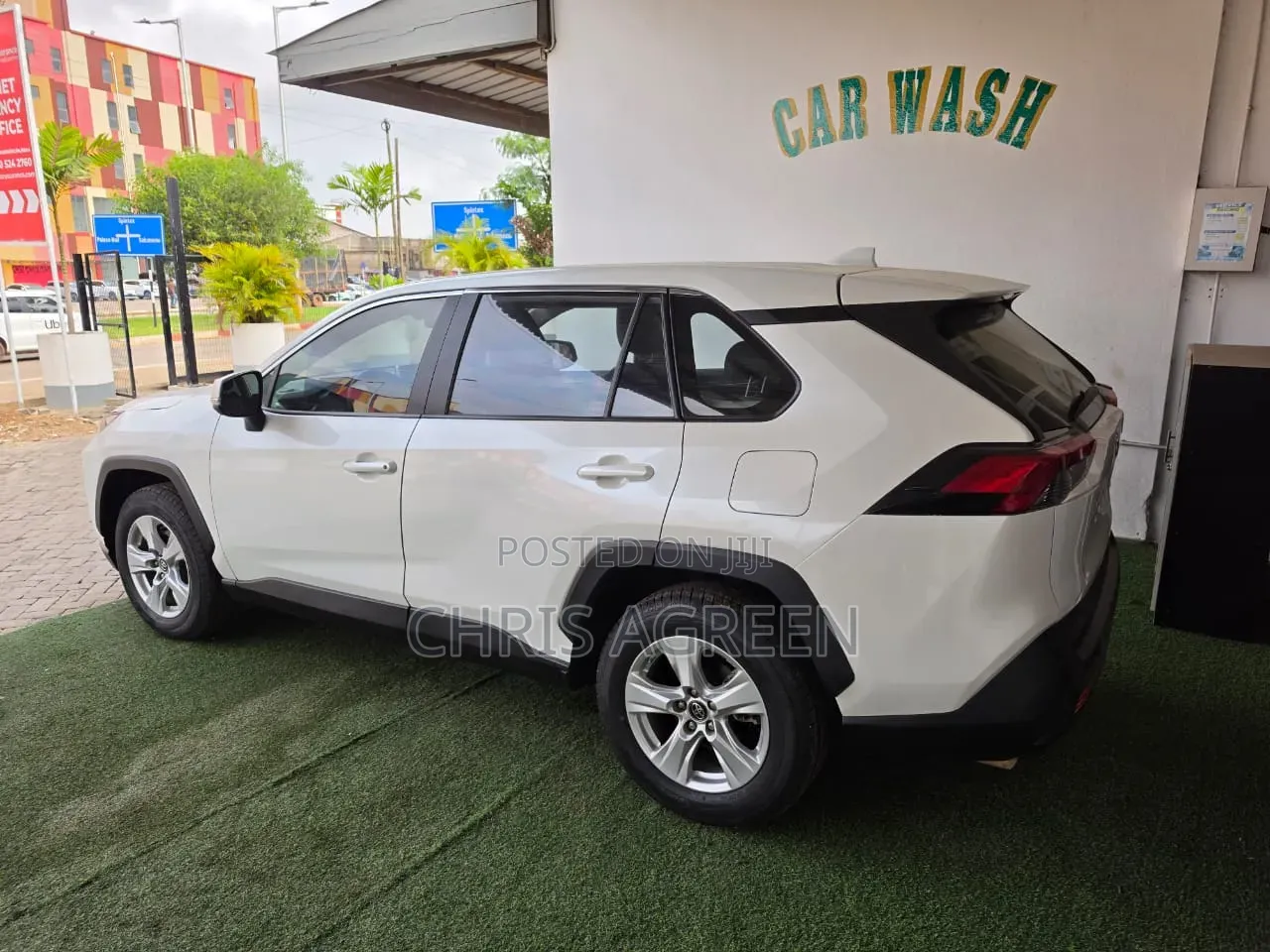 Toyota RAV4 2020 White