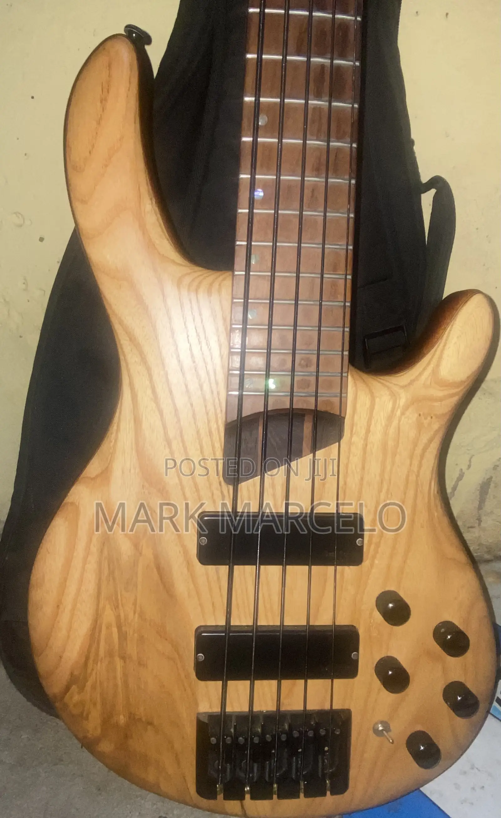 Cort Artisan B5 Element Optb 5-String Electric Bass