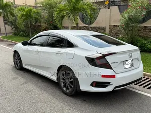 Honda Civic EX-L Sedan 2019 White