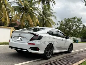 Honda Civic EX-L Sedan 2019 White