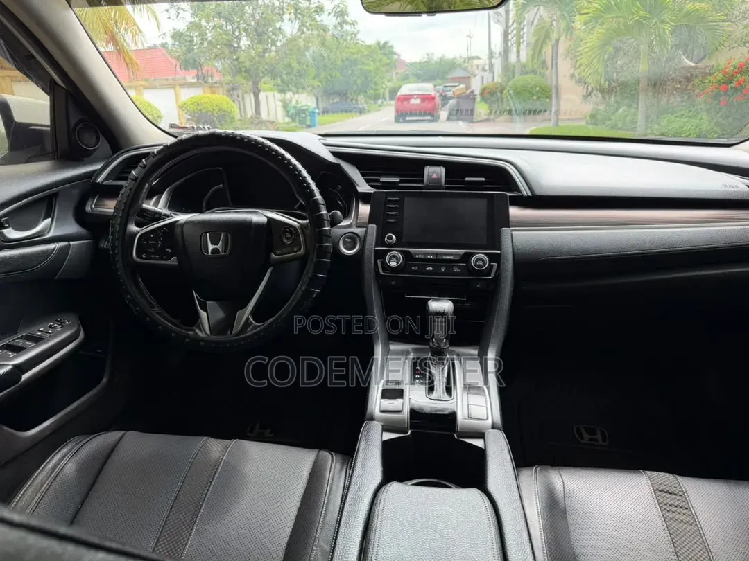 Honda Civic EX-L Sedan 2019 White