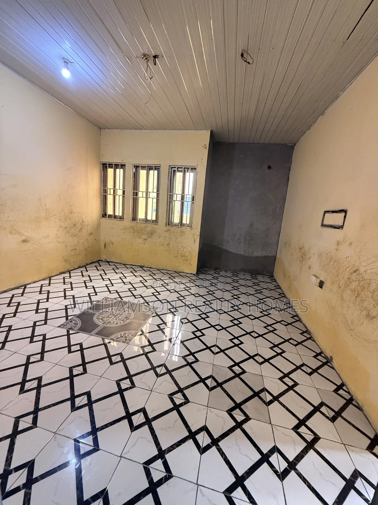 1bdrm Apartment in Community 18 Area, Spintex for rent