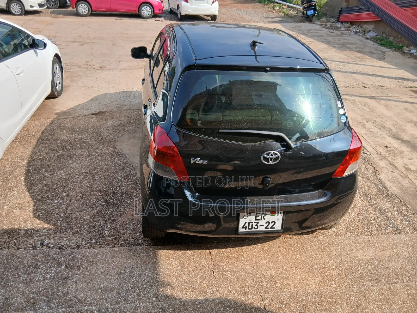 Toyota Vitz 2010 Black