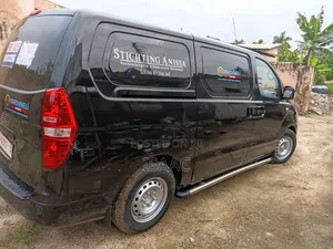 Nissan Caravan (Urvan) 2008 Black