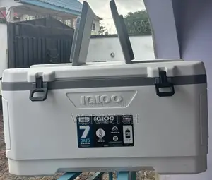 Igloo Maxcold 150 Quartz Ice Chest
