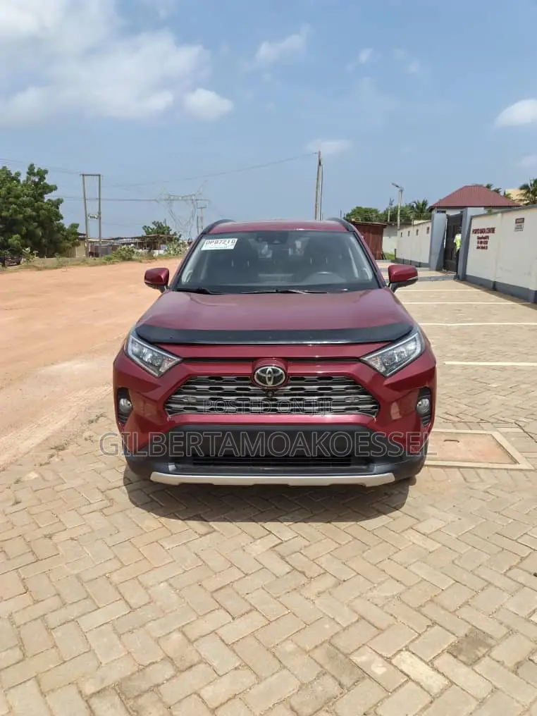 Toyota RAV4 2019 Red