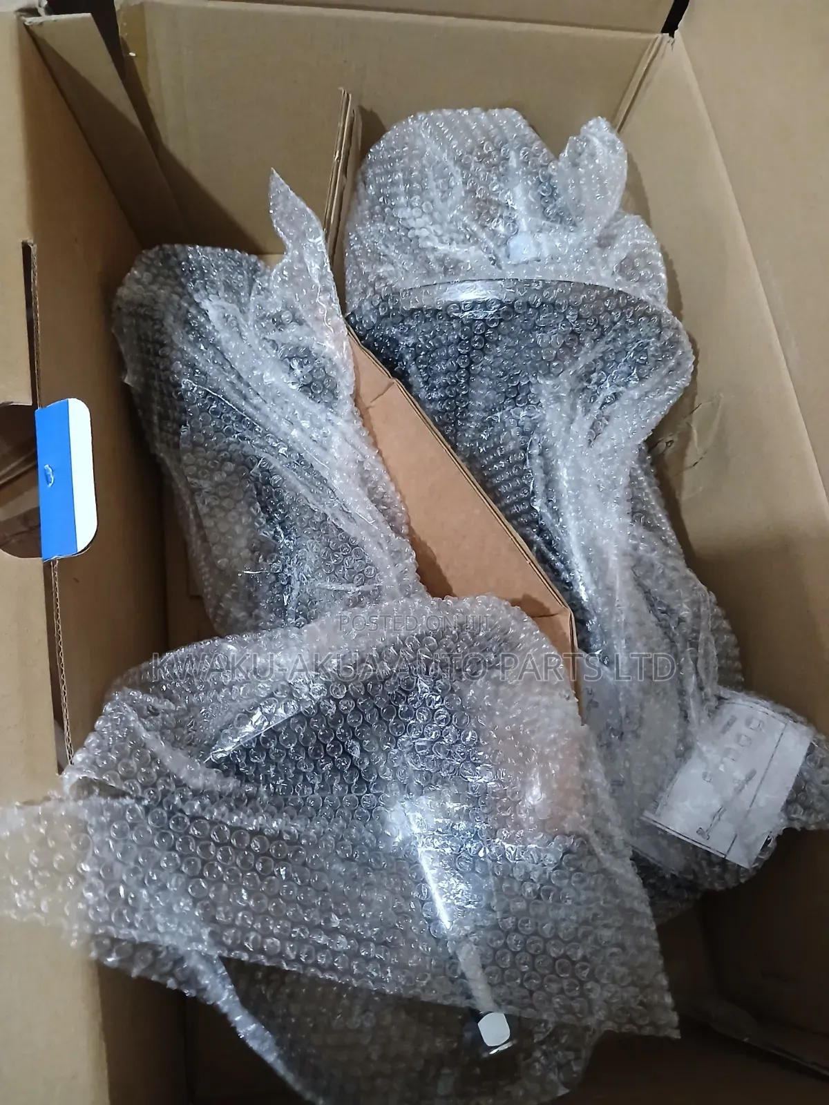 Toyota Voxy Front Shocks Shield Type