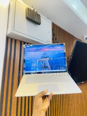 Laptop Microsoft Surface Laptop 4 16GB Intel Core i7 SSD 512GB