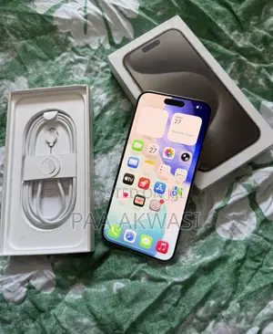 New Apple iPhone 15 Pro Max 512 GB Silver