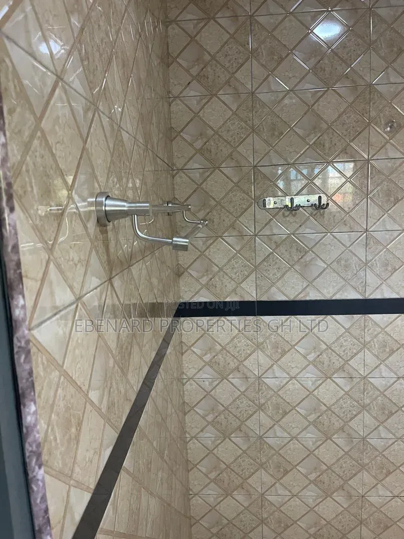 2bdrm House in Ebenard Properties, Baatsona Total for rent