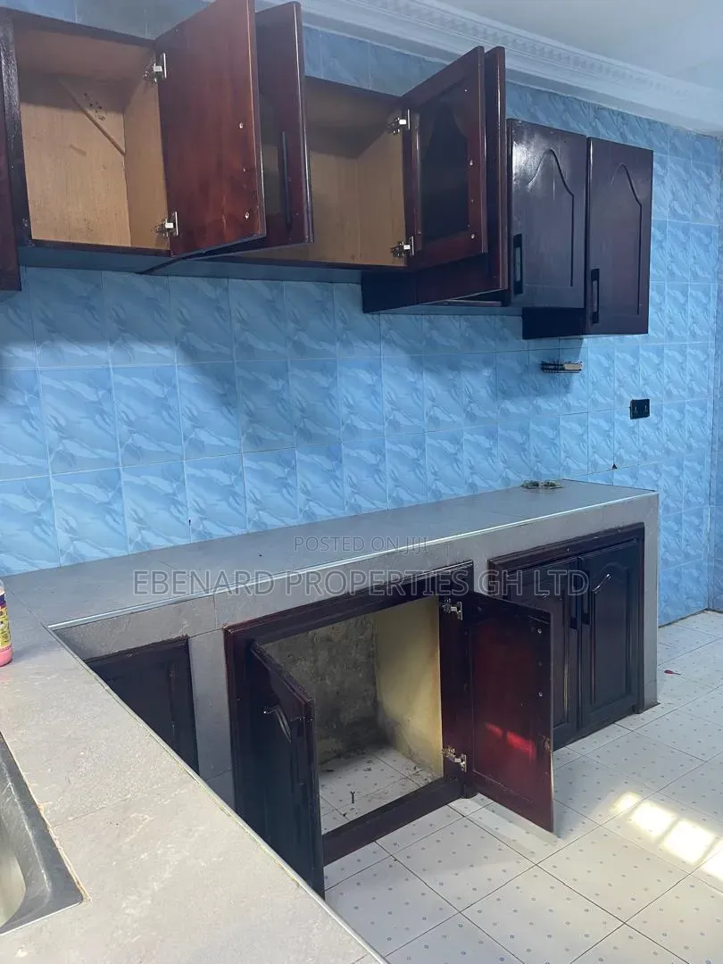 2bdrm House in Ebenard Properties, Baatsona Total for rent