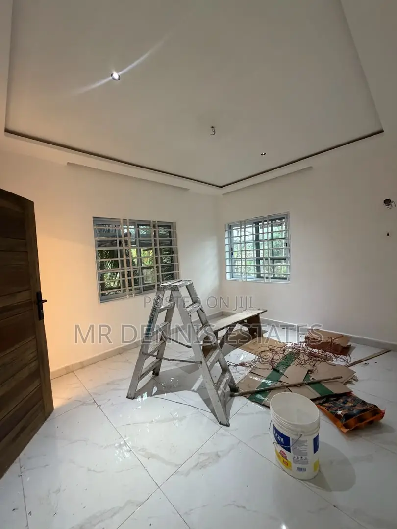 1bdrm Room & Parlour in Westhills, Weija Junction for rent
