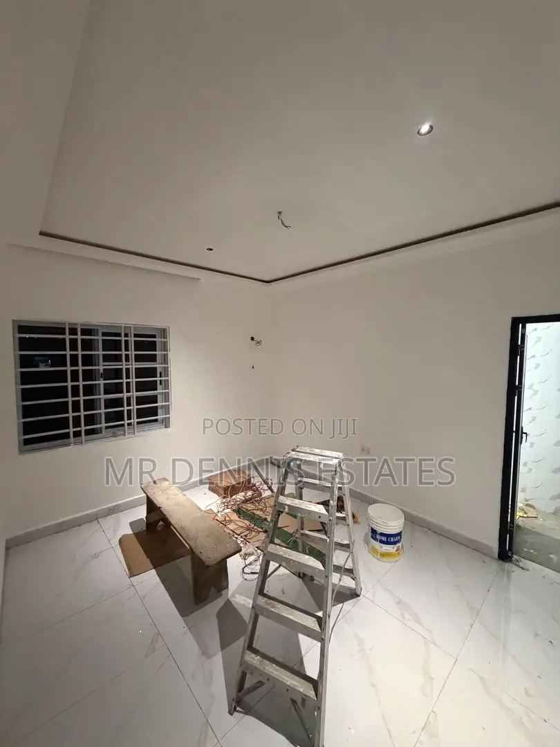 1bdrm Room & Parlour in Westhills, Weija Junction for rent