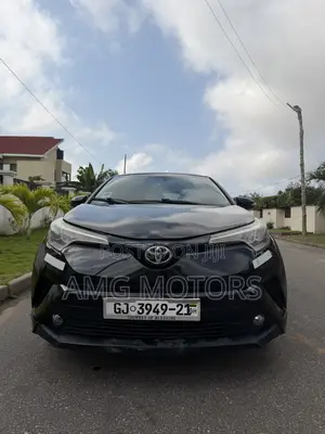 Toyota C-HR XLE FWD Sport Utility (2.0L 4cyl 2AM) 2018 Black