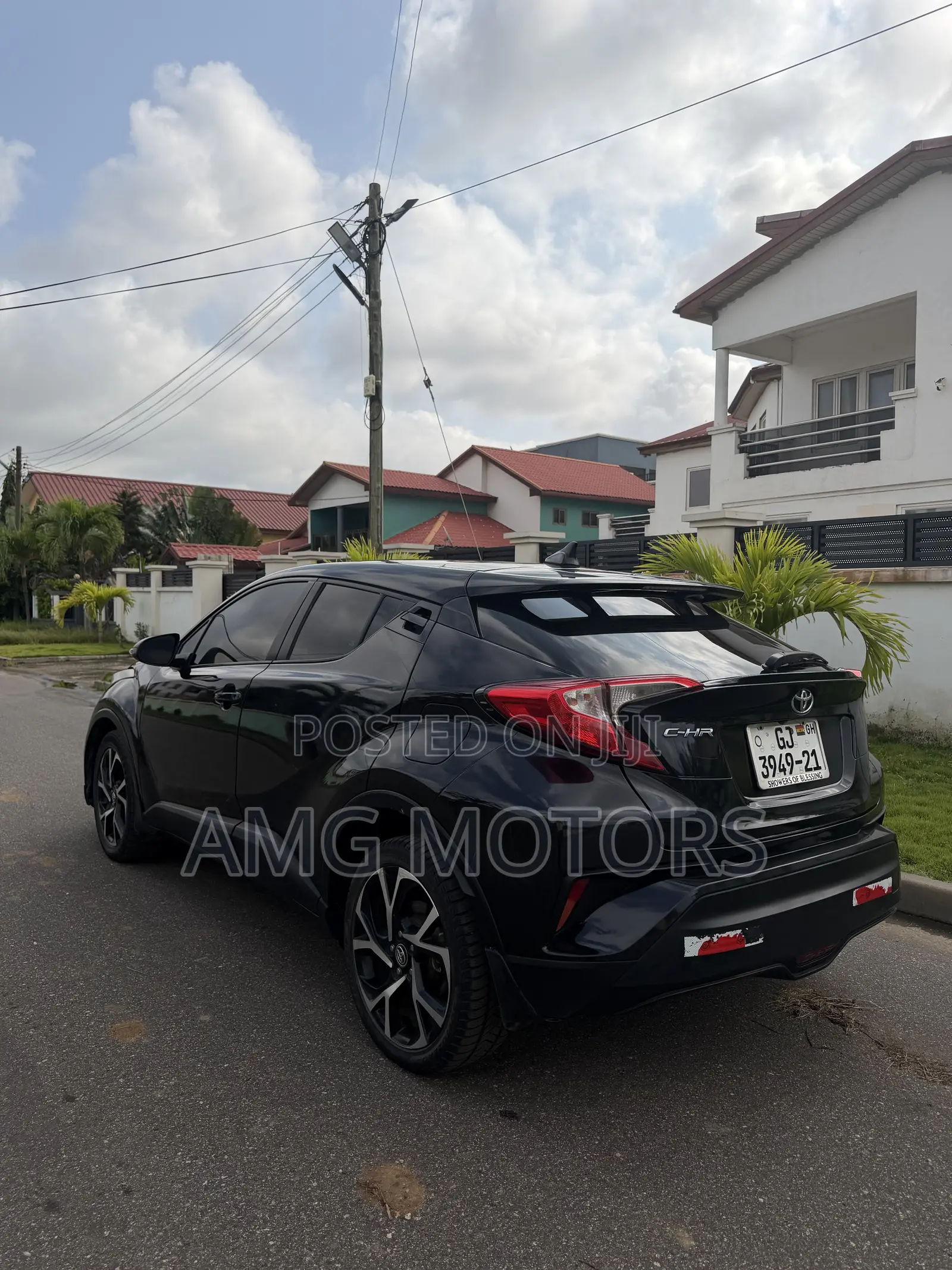 Toyota C-HR XLE FWD Sport Utility (2.0L 4cyl 2AM) 2018 Black