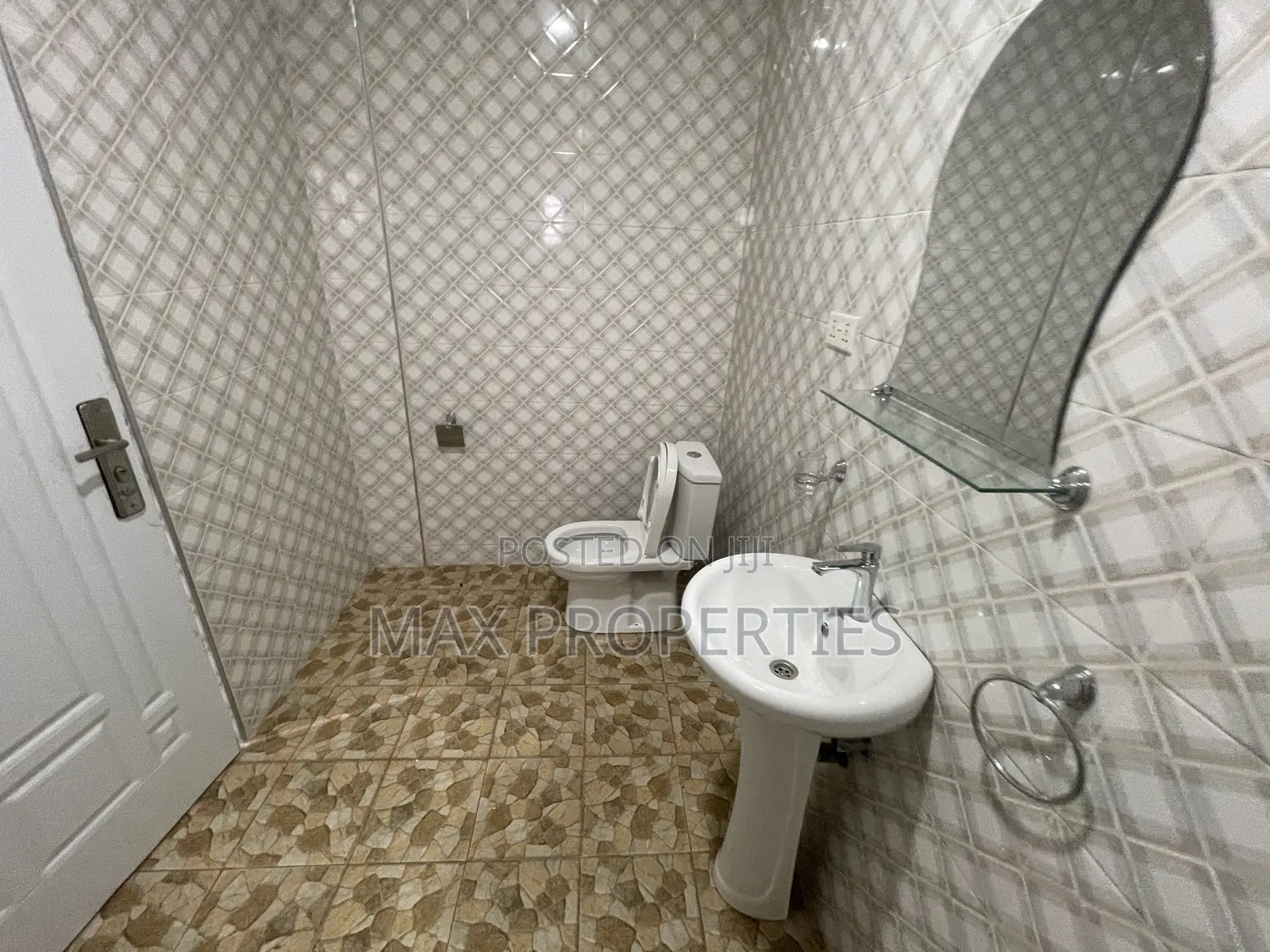 3bdrm Apartment in Haatso for rent