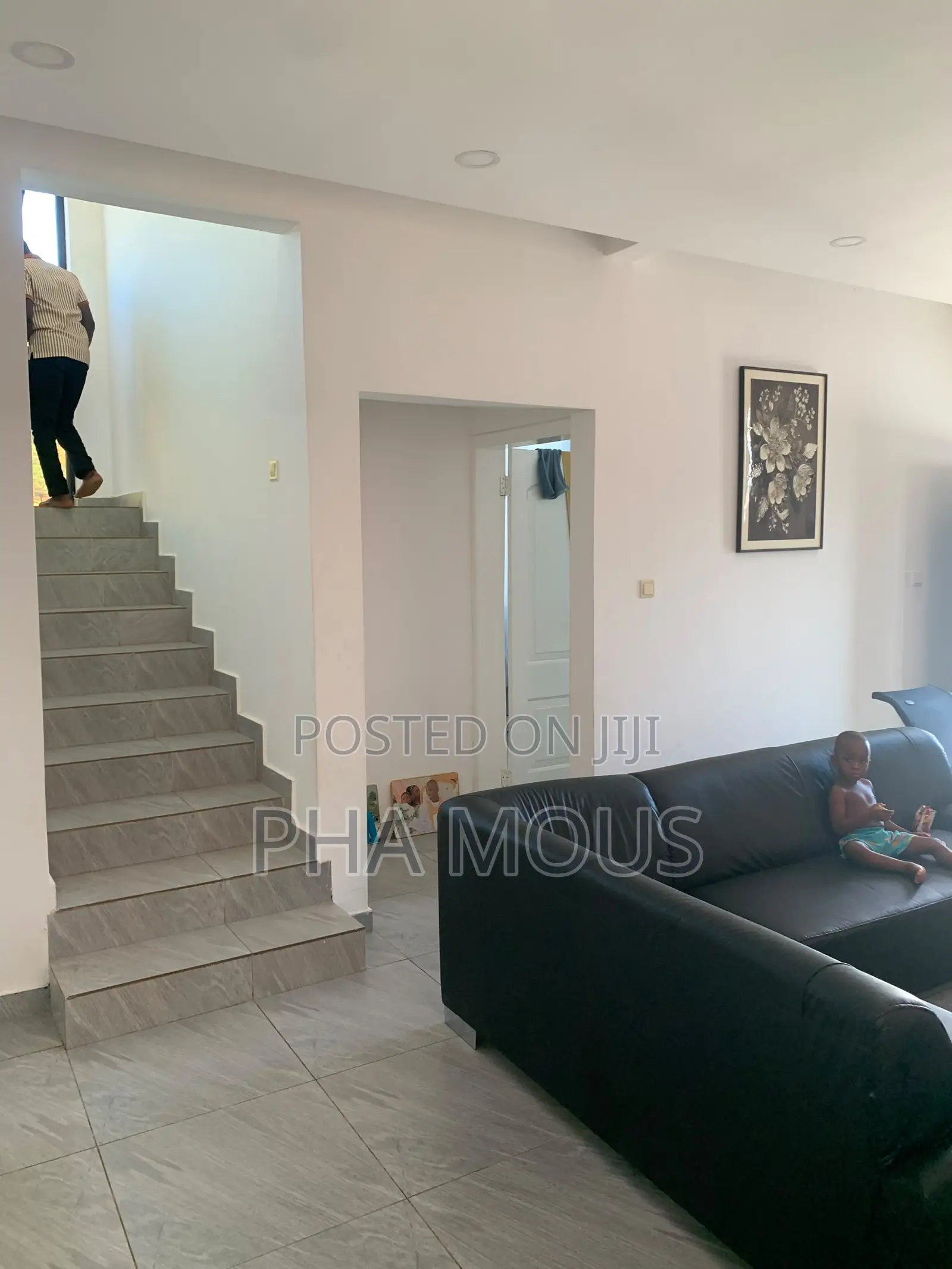 3bdrm House in Pokuase for sale