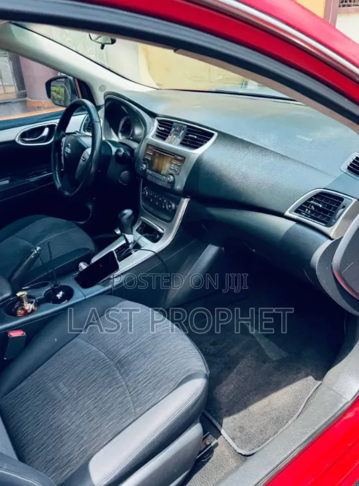 Nissan Sentra 2015 Red