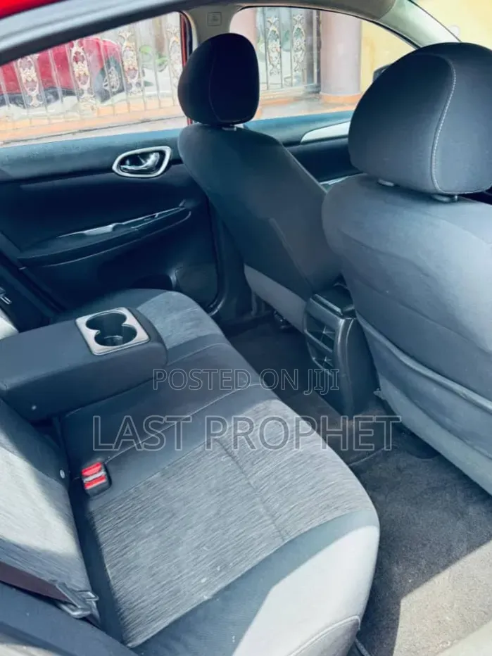 Nissan Sentra 2015 Red