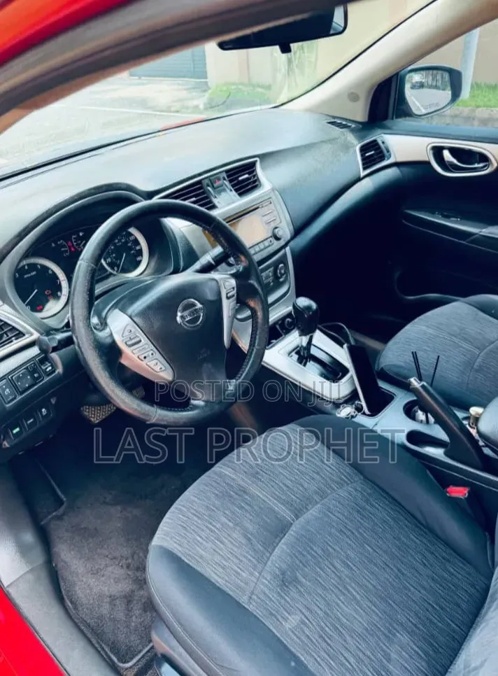 Nissan Sentra 2015 Red