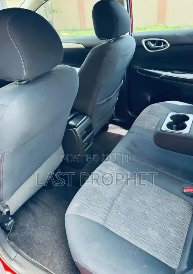 Nissan Sentra 2015 Red
